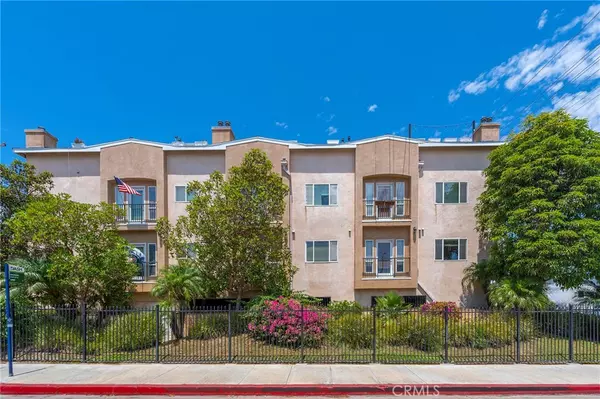 San Pedro, CA 90731,637 S Grand AVE #4