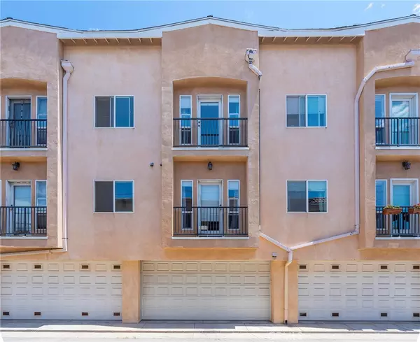 San Pedro, CA 90731,637 S Grand AVE #4