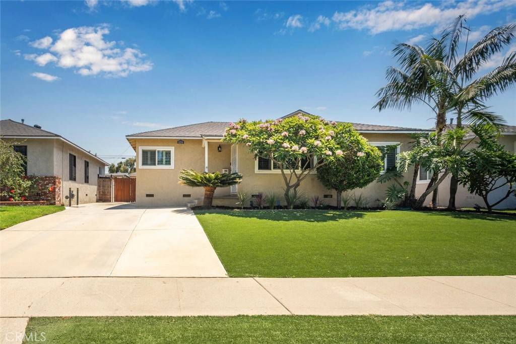 Lakewood, CA 90713,4354 McNab AVE