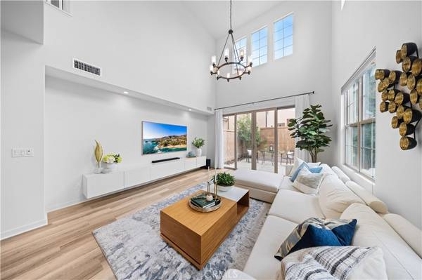 Irvine, CA 92618,148 Anthology