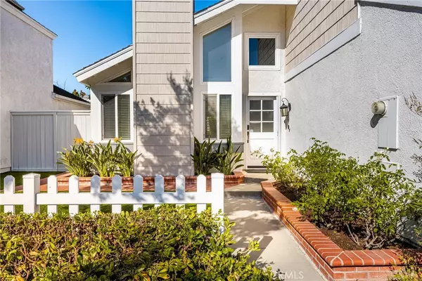 Irvine, CA 92614,22 Amberleaf #76