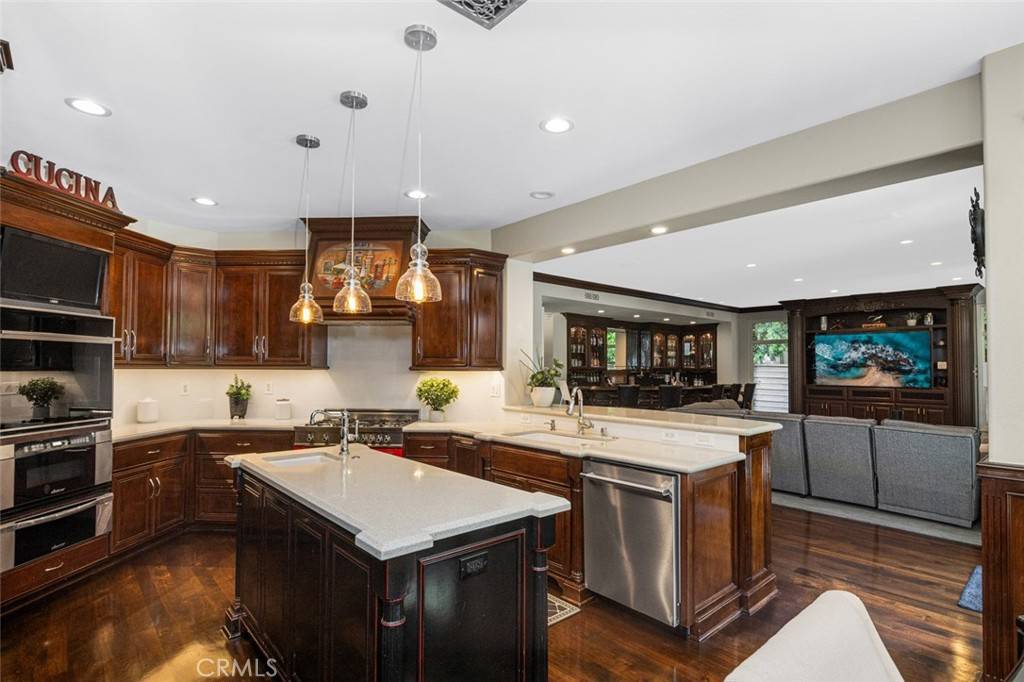 Huntington Beach, CA 92648,6591 Horseshoe LN