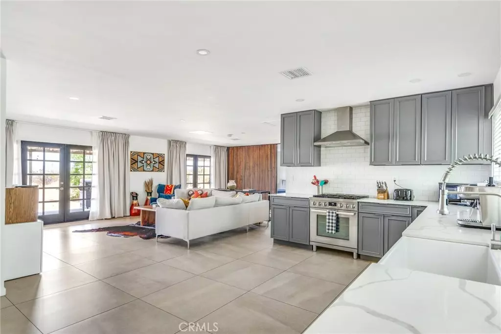 Yucca Valley, CA 92284,6381 Marvin DR