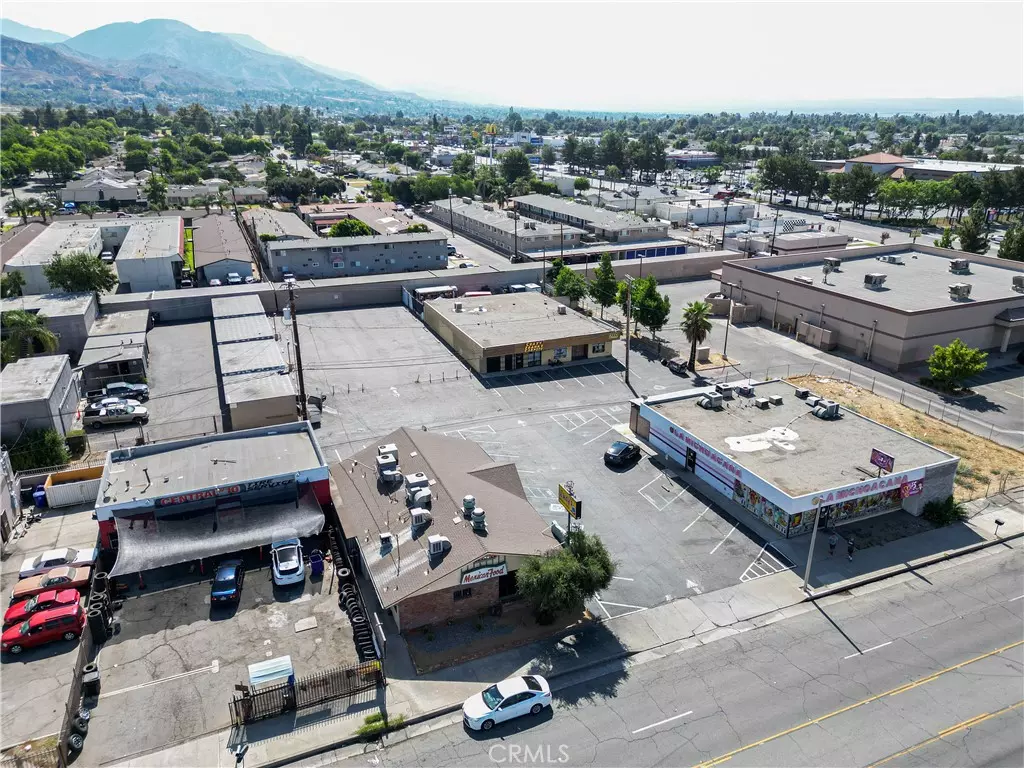 San Bernardino, CA 92407,4151 N Sierra WAY
