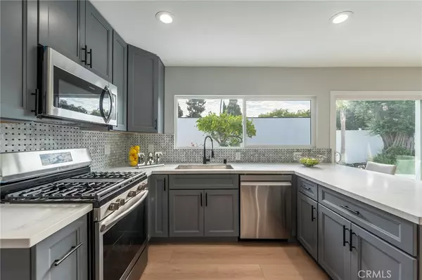 Fountain Valley, CA 92708,10220 El Monterey AVE