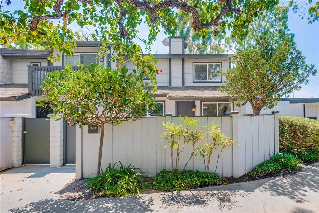 1641 242nd PL #E, Harbor City, CA 90710