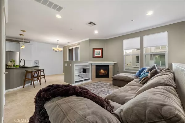 Oceanside, CA 92054,815 Harbor Cliff WAY #238