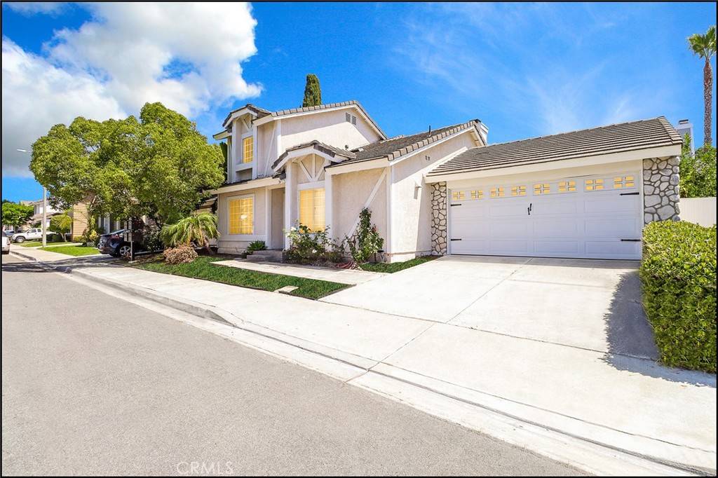 34 Woodswallow LN, Aliso Viejo, CA 92656