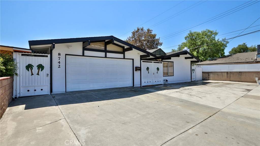 8742 Westminster BLVD, Westminster, CA 92683