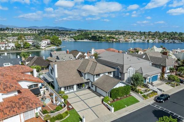 27625 San Valle,  Mission Viejo,  CA 92692