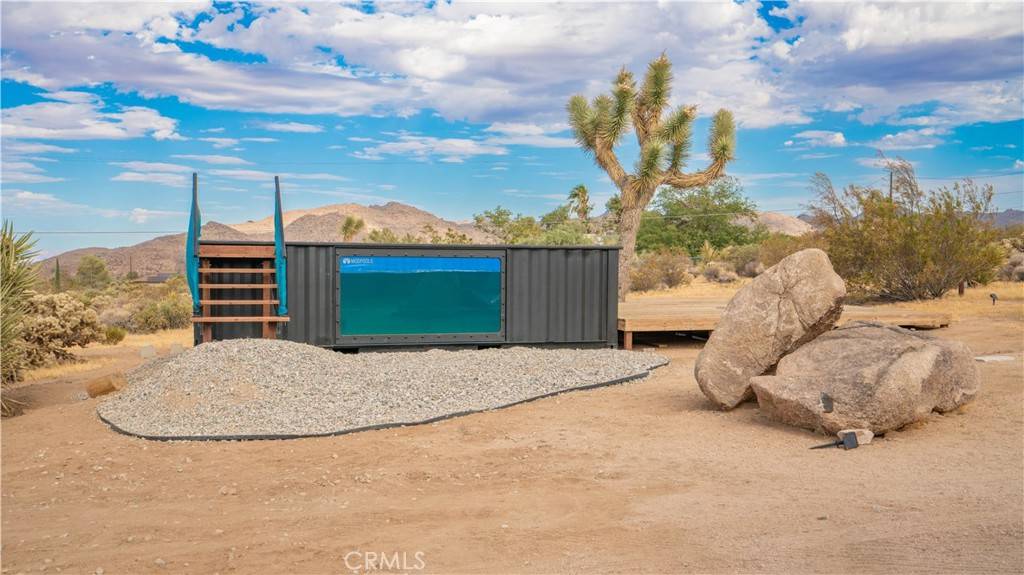 Joshua Tree, CA 92252,7119 Saddleback RD