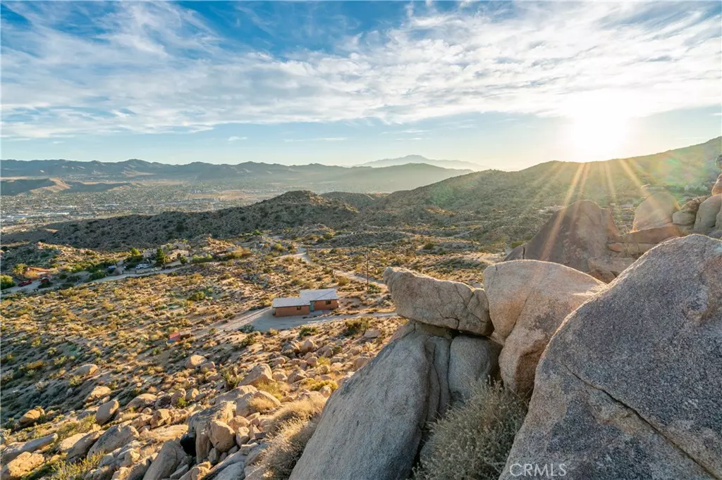 Yucca Valley, CA 92284,6157 Hoot Owl TRL