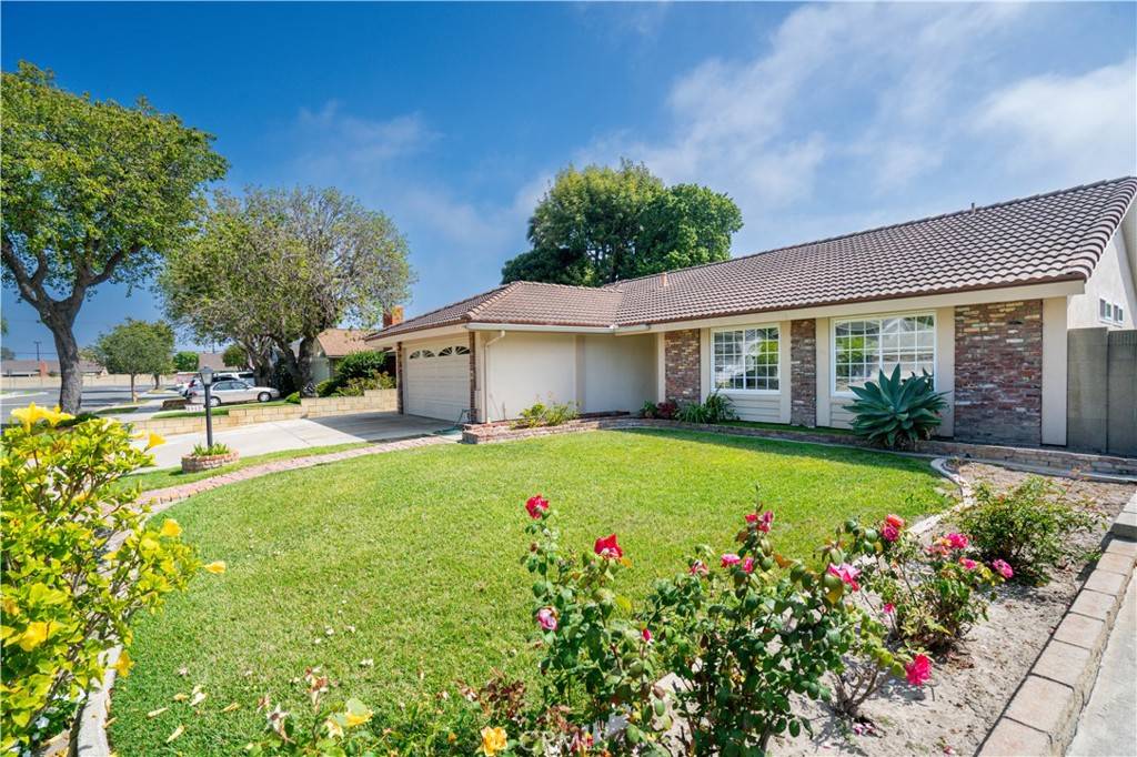 Huntington Beach, CA 92649,5912 Brannen DR