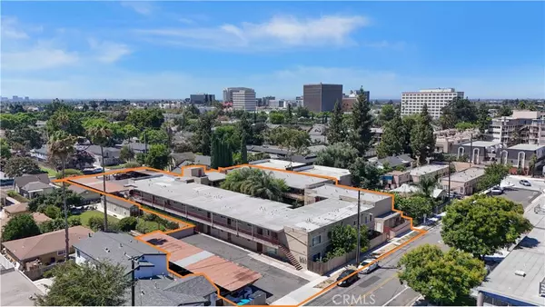 511 E Washington AVE, Santa Ana, CA 92701