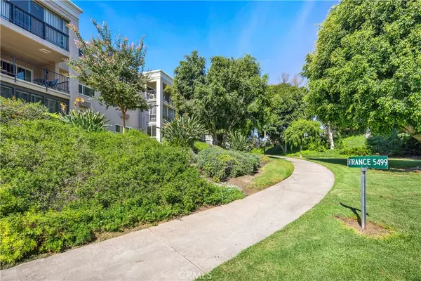 5499 Paseo Del Lago W #1B, Laguna Woods, CA 92637