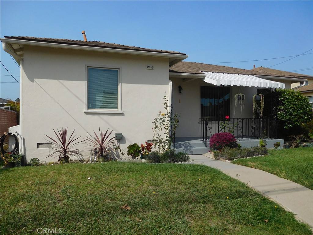Long Beach, CA 90804,1415 Ximeno AVE
