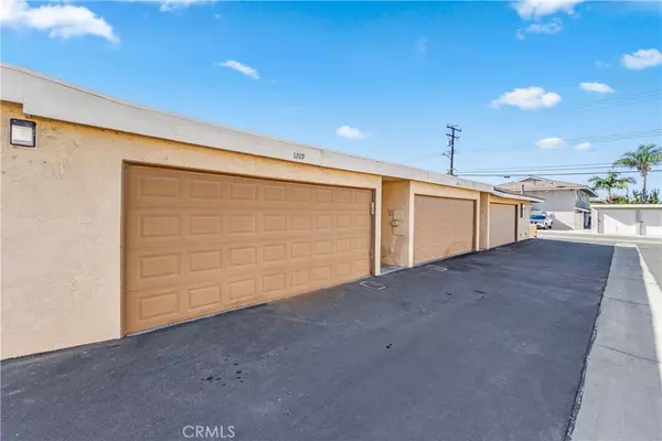 Garden Grove, CA 92845,12119 Stonegate LN