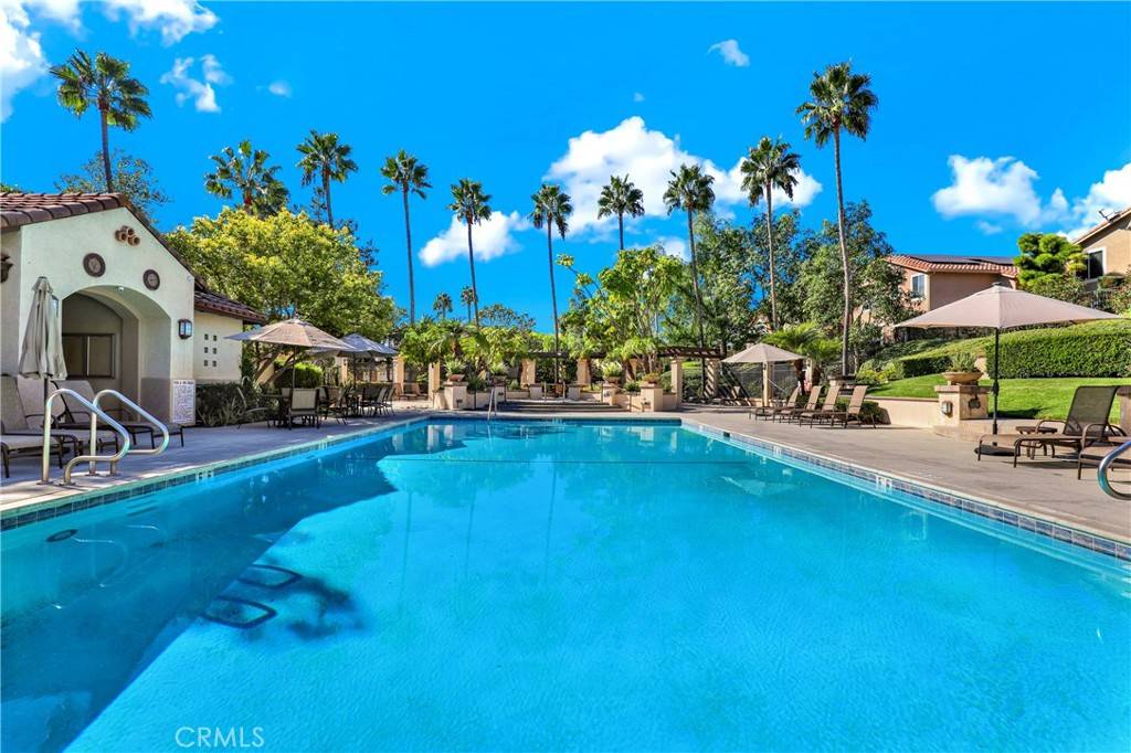 Tustin, CA 92782,2573 Newman AVE