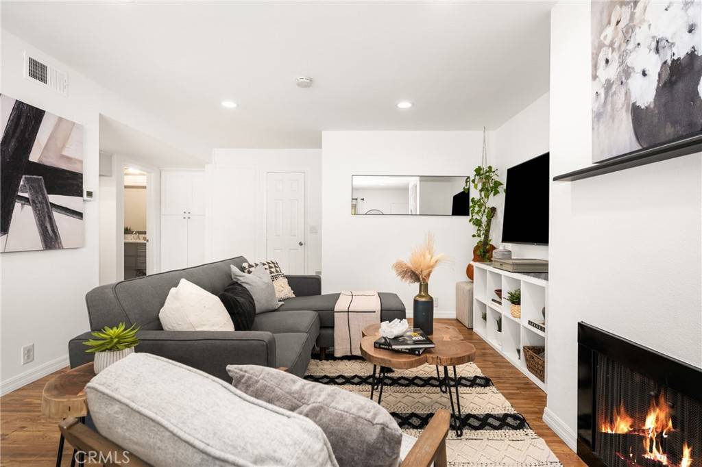 Huntington Beach, CA 92648,19152 Shoreline Lane #8