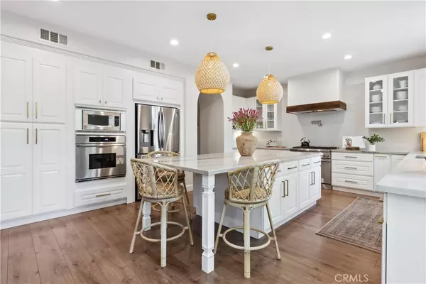 Ladera Ranch, CA 92694,25 Kempton LN