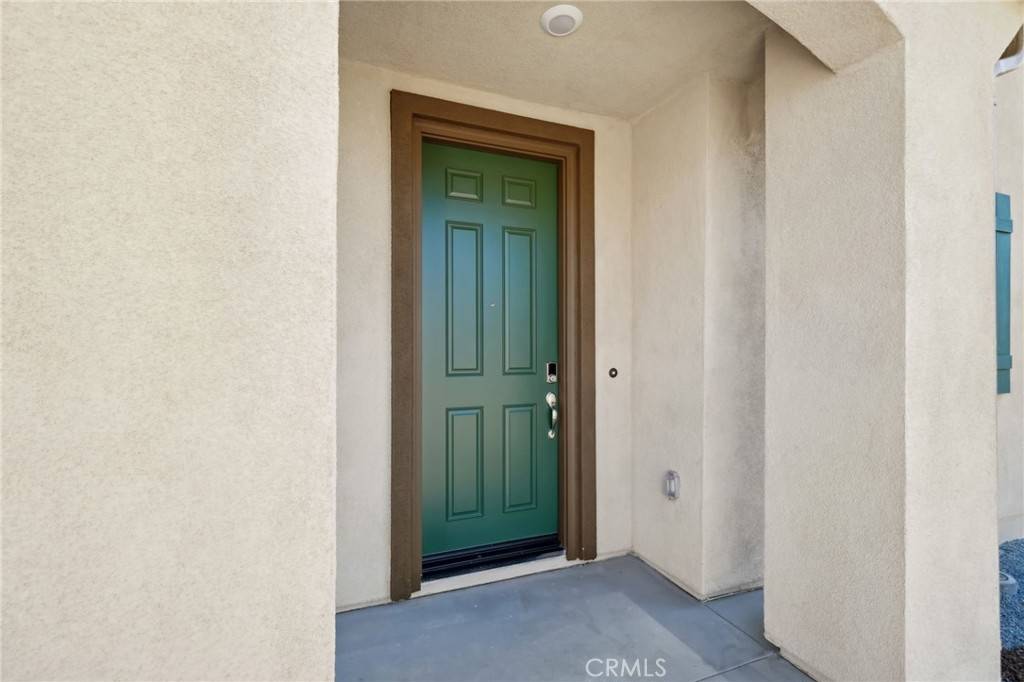 Lake Elsinore, CA 92532,19420 Brush Creek WAY