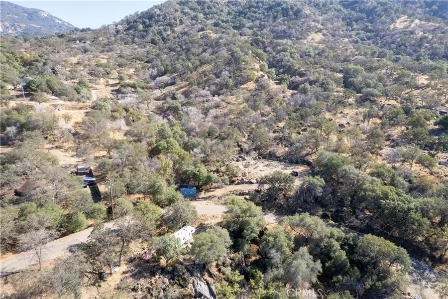 45352 HAMMOND DRIVE, Visalia, CA 93271