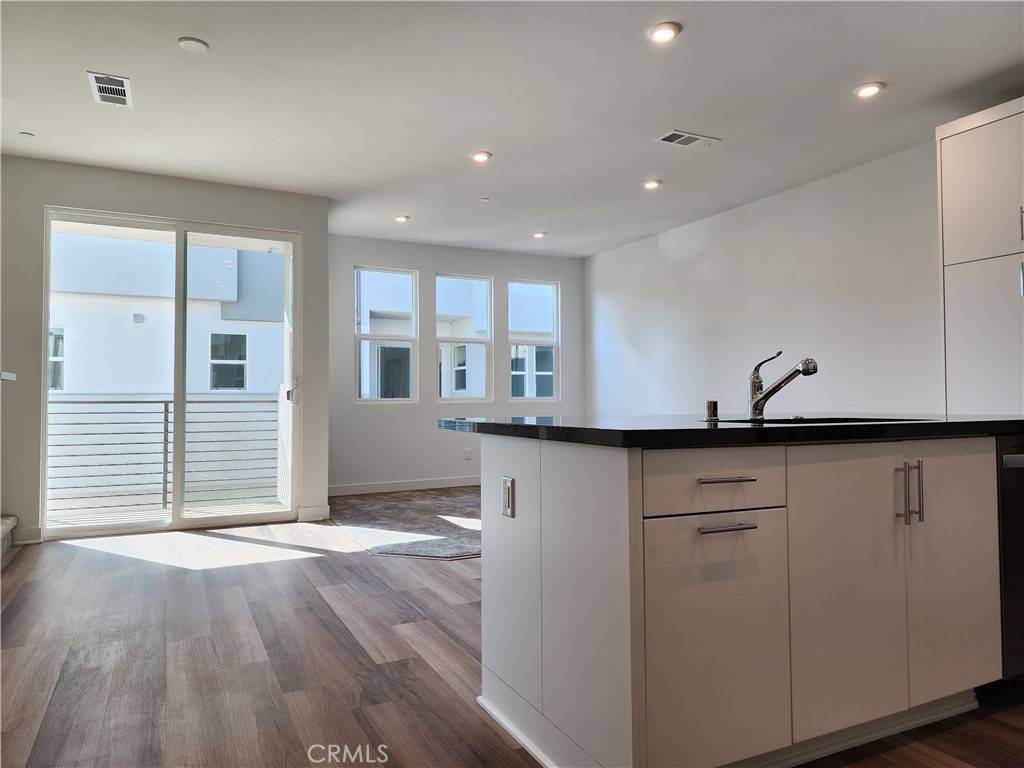 Anaheim, CA 92805,1231 W Cara DR