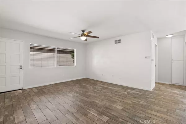 Santa Ana, CA 92701,1030 Cabrillo Park DR #A