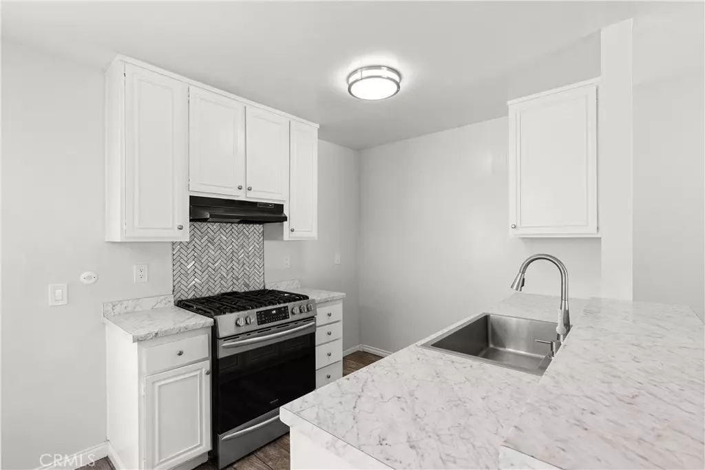 Santa Ana, CA 92701,1030 Cabrillo Park DR #A