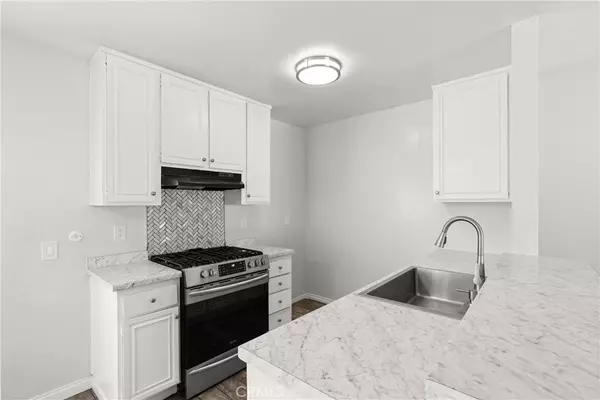 1030 Cabrillo Park DR #A, Santa Ana, CA 92701