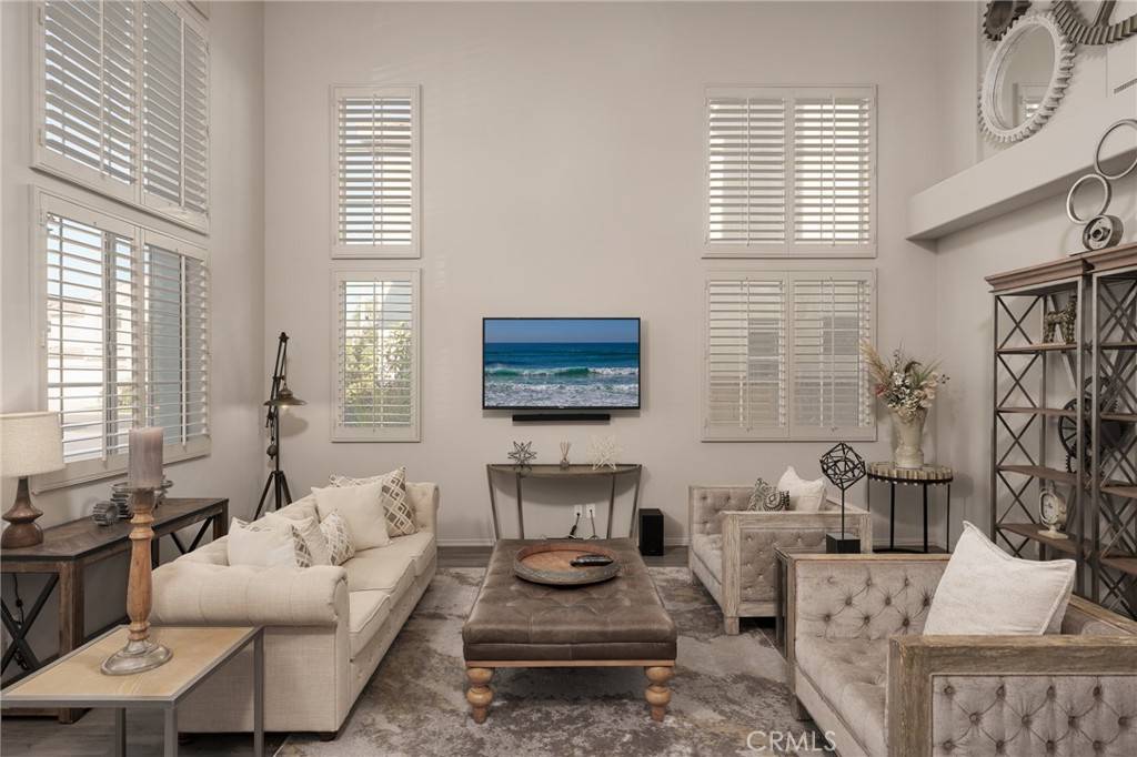 Costa Mesa, CA 92626,3100 Tara