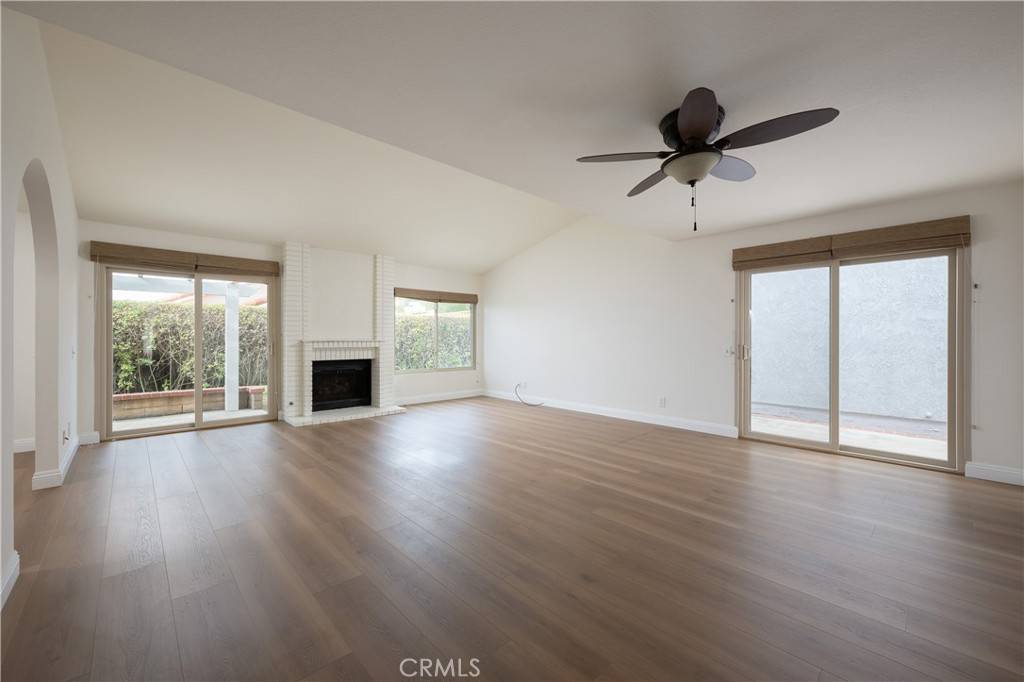 Mission Viejo, CA 92692,23815 Villena
