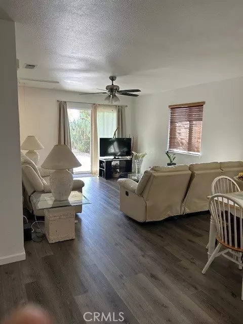 Corning, CA 96021,2133 Blossom AVE