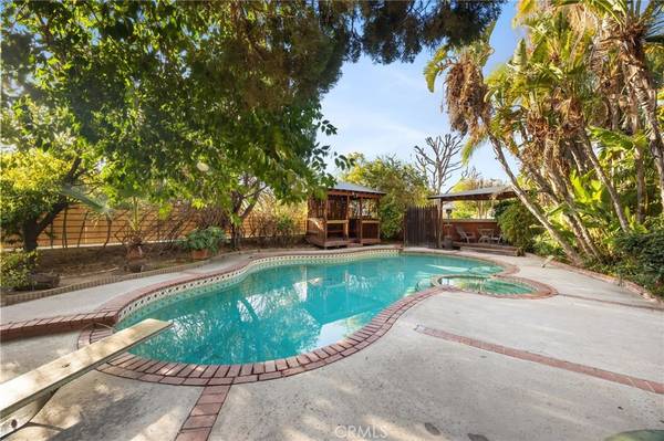 22112 Heidemarie ST, Chatsworth, CA 91311