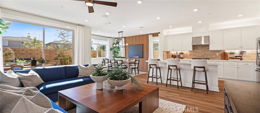 Santa Paula, CA 93060,438 Checkerbloom LN