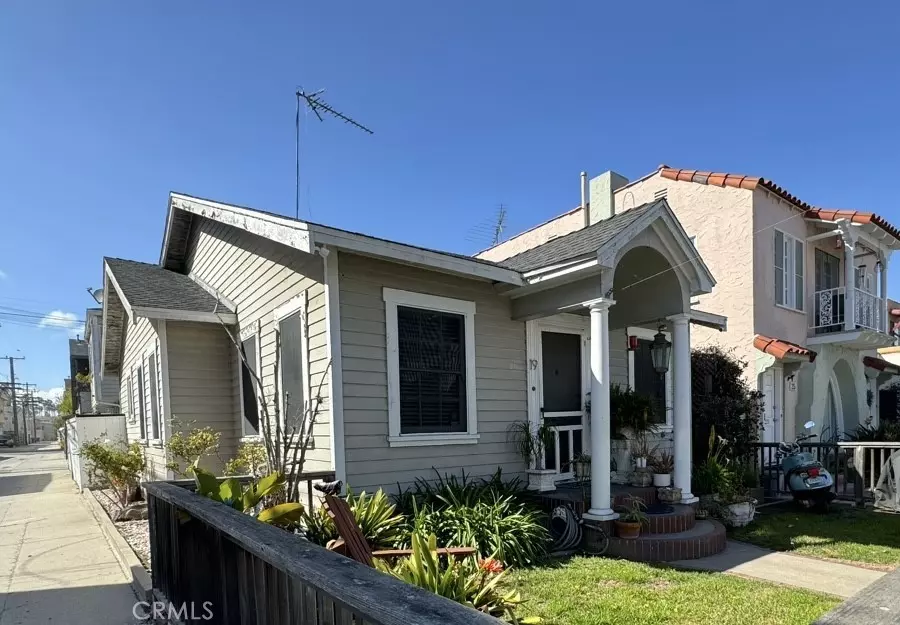 Long Beach, CA 90803,19 Roycroft AVE