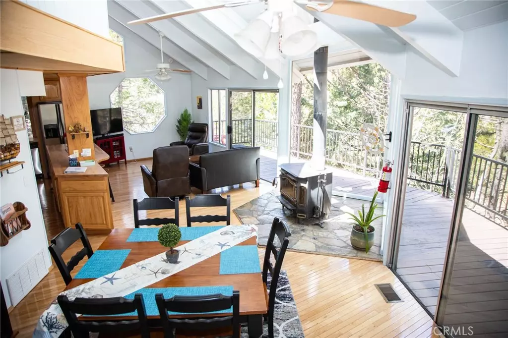 Lake Arrowhead, CA 92352,191 Grass Valley RD