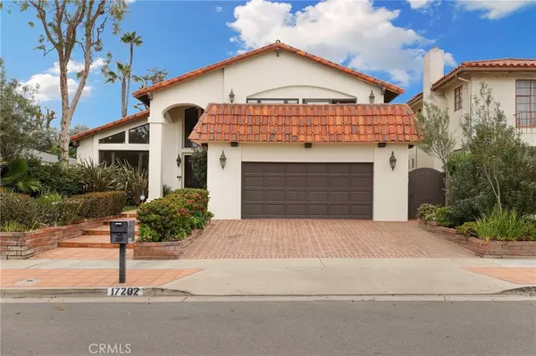 Huntington Beach, CA 92649,17202 Marina View PL