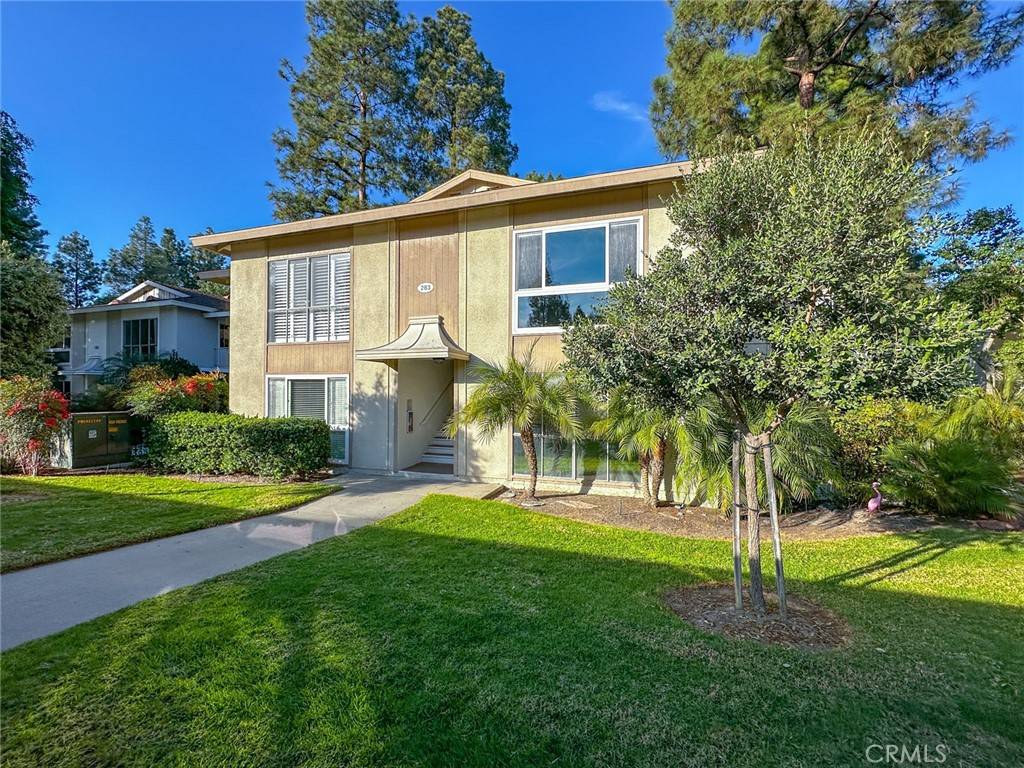 Laguna Woods, CA 92637,283 Ave Carmel #N