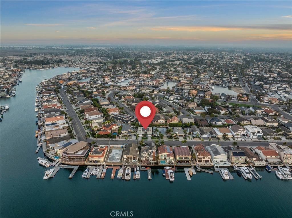 Huntington Beach, CA 92649,16802 Bolero LN
