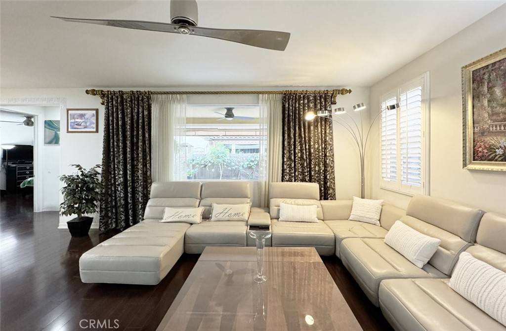 14800 Harmony LN, Westminster, CA 92683