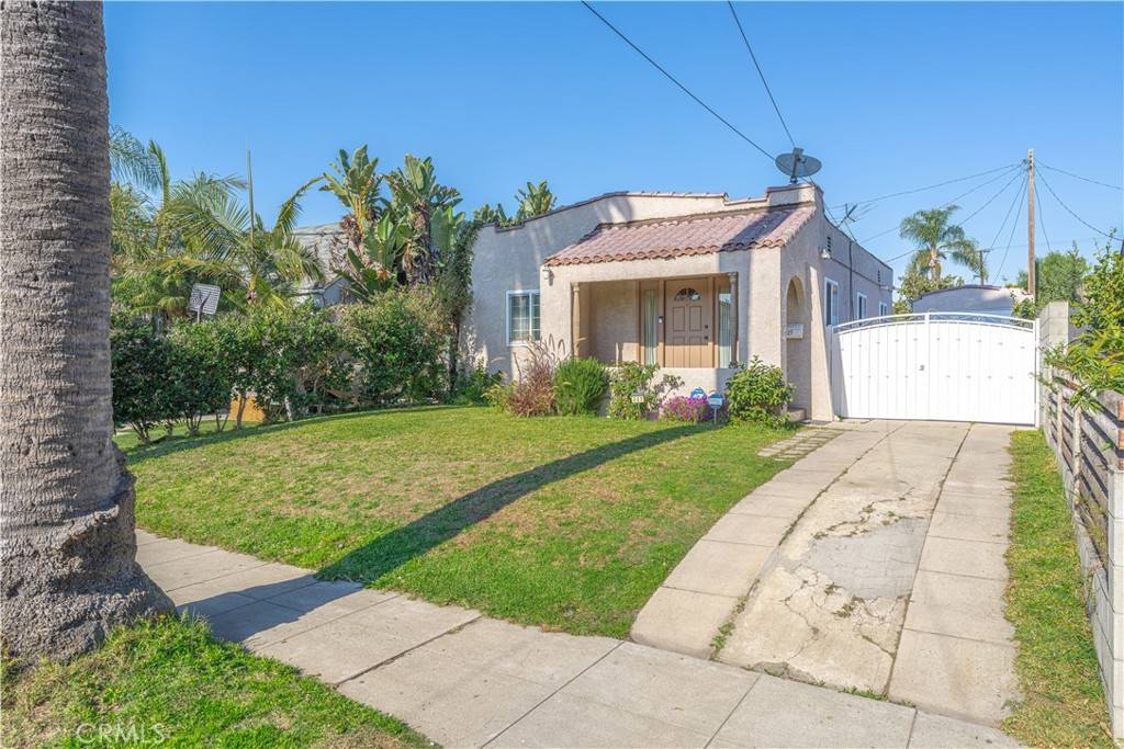 Inglewood, CA 90301,327 Nectarine ST
