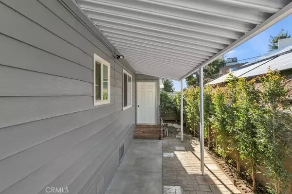 Placentia, CA 92870,305 Ridge Lake DR #33