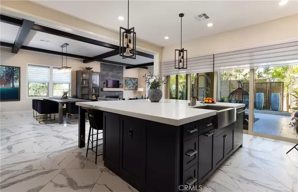 Irvine, CA 92618,93 Turnstone