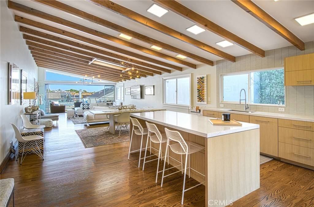 308 Poppy AVE, Corona Del Mar, CA 92625