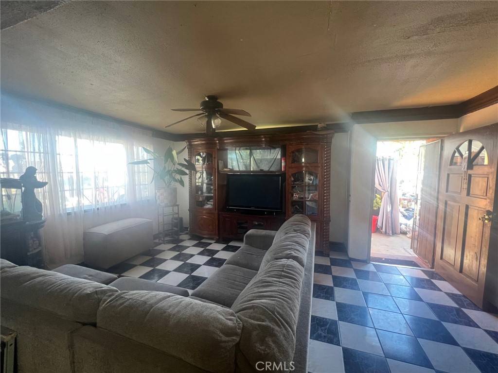 Perris, CA 92570,847 Geronimo RD