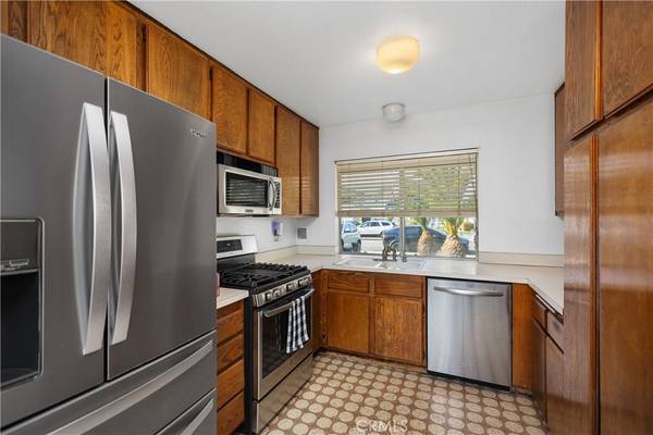 Lake Forest, CA 92630,23976 Carmel DR