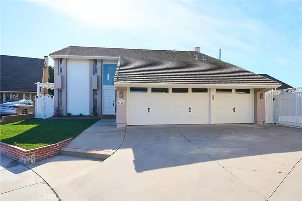 Huntington Beach, CA 92649,16681 Graz CIR