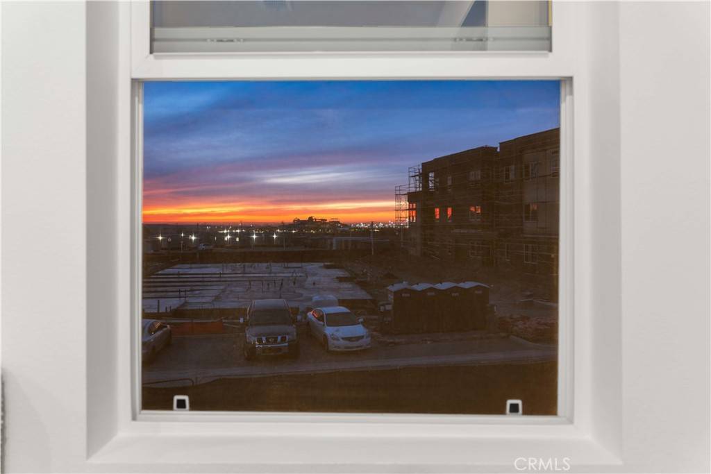 Irvine, CA 92618,580 Mulligan