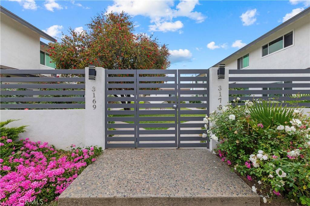 Fullerton, CA 92831,3169 Quartz LN